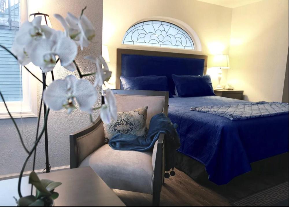 King Room interior